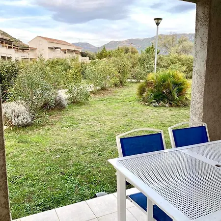 Appartement 2 - Rez-de-jardin - Avec Piscine