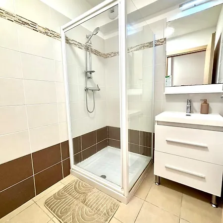 Apartmán 2 - Rez-de-jardin - Avec Piscine