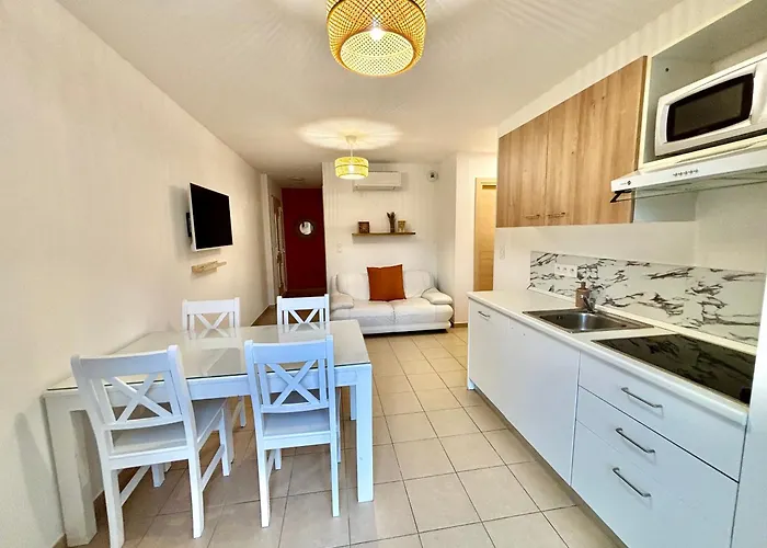 2 - Rez-de-jardin - Avec Piscine אולטה